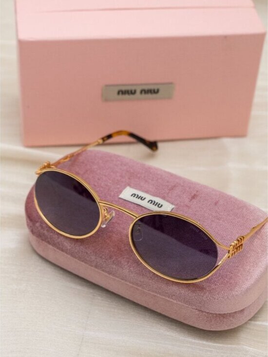 ?✨✨? MIU MIU Sunglasses